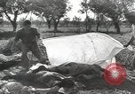 Standbild USA Armee Neapel Italien, 1943, aus Sekunde 57 historischem Filmmaterial Videoclip 65675059423