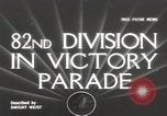 Immagine di Ottantaduesima AirBorne Division homecoming parade New York City USA, 1946, secondo 1 filmato di repertorio 65675059429