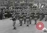 Immagine di Ottantaduesima AirBorne Division homecoming parade New York City USA, 1946, secondo 15 filmato di repertorio 65675059429