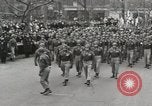 Immagine di Ottantaduesima AirBorne Division homecoming parade New York City USA, 1946, secondo 24 filmato di repertorio 65675059429