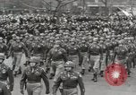 Immagine di Ottantaduesima AirBorne Division homecoming parade New York City USA, 1946, secondo 31 filmato di repertorio 65675059429