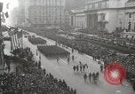 Immagine di Ottantaduesima AirBorne Division homecoming parade New York City USA, 1946, secondo 55 filmato di repertorio 65675059429