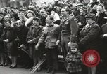 Immagine di Ottantaduesima AirBorne Division homecoming parade New York City USA, 1946, secondo 60 filmato di repertorio 65675059429