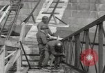 Immagine di 305Battaglione di Ingegneria Simbach Germania, 1945, secondo 14 filmato di repertorio 65675059430
