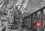 Immagine di 305Battaglione di Ingegneria Simbach Germania, 1945, secondo 19 filmato di repertorio 65675059430