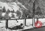 Immagine di 104Th reggimento 103 divisione Austria, 1945, secondo 21 filmato di repertorio 65675059431