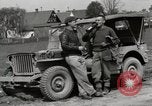 Immagine di Soldati americani Moosburg Germania, 1945, secondo 6 filmato di repertorio 65675059432