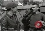 Immagine di Soldati americani Moosburg Germania, 1945, secondo 14 filmato di repertorio 65675059432