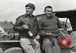 Immagine di Soldati americani Moosburg Germania, 1945, secondo 26 filmato di repertorio 65675059432