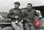 Immagine di Soldati americani Moosburg Germania, 1945, secondo 27 filmato di repertorio 65675059432