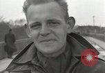 Immagine di Soldati americani Moosburg Germania, 1945, secondo 60 filmato di repertorio 65675059432