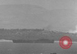 Standbild shell Burst Italien, 1943, aus Sekunde 6 historischem Filmmaterial Videoclip 65675059451