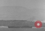 Standbild shell Burst Italien, 1943, aus Sekunde 9 historischem Filmmaterial Videoclip 65675059451
