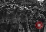 Image Des prisonniers allemands Normandie France, 1944, de la seconde 29 séquences d'archives historiques vidéo 65675059454