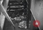 Standbild amerikanische Soldaten im Englischen Kanal, 1944, aus Sekunde 8 historischem Filmmaterial Videoclip 65675059458