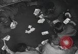 Standbild amerikanische Soldaten im Englischen Kanal, 1944, aus Sekunde 21 historischem Filmmaterial Videoclip 65675059458