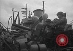 Standbild amerikanische Soldaten im Englischen Kanal, 1944, aus Sekunde 40 historischem Filmmaterial Videoclip 65675059458