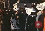 Standbild Militärs Protest Krieg in Vietnam Washington DC USA, 1969, aus Sekunde 58 historischem Filmmaterial Videoclip 65675059483