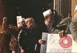 Standbild militärischen Mitglieder protestieren gegen Krieg in Vietnam Washington DC USA, 1969, aus Sekunde 33 historischem Filmmaterial Videoclip 65675059484