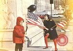 Standbild militärischen Mitglieder protestieren gegen Krieg in Vietnam Washington DC USA, 1969, aus Sekunde 54 historischem Filmmaterial Videoclip 65675059484