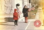 Standbild militärischen Mitglieder protestieren gegen Krieg in Vietnam Washington DC USA, 1969, aus Sekunde 58 historischem Filmmaterial Videoclip 65675059484