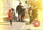 Standbild militärischen Mitglieder protestieren gegen Krieg in Vietnam Washington DC USA, 1969, aus Sekunde 62 historischem Filmmaterial Videoclip 65675059484