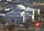 Standbild Marsch gegen den Krieg in Vietnam Washington DC USA, 1969, aus Sekunde 14 historischem Filmmaterial Videoclip 65675059488