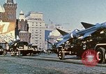 Standbild armor Parade Moskau Russland Sowjetunion, 1974, aus Sekunde 59 historischem Filmmaterial Videoclip 65675059489