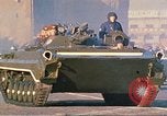 Standbild armor Parade Moskau Russland Sowjetunion, 1974, aus Sekunde 9 historischem Filmmaterial Videoclip 65675059490