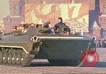 Standbild armor Parade Moskau Russland Sowjetunion, 1974, aus Sekunde 20 historischem Filmmaterial Videoclip 65675059490