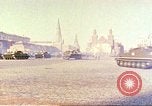 Standbild armor Parade Moskau Russland Sowjetunion, 1974, aus Sekunde 26 historischem Filmmaterial Videoclip 65675059490