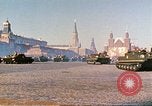 Standbild armor Parade Moskau Russland Sowjetunion, 1974, aus Sekunde 31 historischem Filmmaterial Videoclip 65675059490