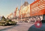 Standbild armor Parade Moskau Russland Sowjetunion, 1974, aus Sekunde 45 historischem Filmmaterial Videoclip 65675059490