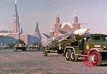Standbild armor Parade Moskau Russland Sowjetunion, 1974, aus Sekunde 8 historischem Filmmaterial Videoclip 65675059491