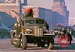 Standbild armor Parade Moskau Russland Sowjetunion, 1974, aus Sekunde 36 historischem Filmmaterial Videoclip 65675059491