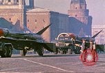 Standbild armor Parade Moskau Russland Sowjetunion, 1974, aus Sekunde 43 historischem Filmmaterial Videoclip 65675059491