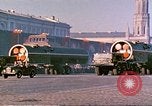 Standbild armor Parade Moskau Russland Sowjetunion, 1974, aus Sekunde 60 historischem Filmmaterial Videoclip 65675059491