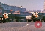 Standbild armor Parade Moskau Russland Sowjetunion, 1974, aus Sekunde 61 historischem Filmmaterial Videoclip 65675059491