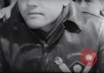 Standbild American 8th Air Force B-17 Bombers erste schwere Tageslicht-Bombardierung raid England, Vereinigtes Königreich, 1942, aus Sekunde 58 historischem Filmmaterial Videoclip 65675059496