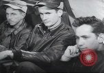 Standbild American 8th Air Force B-17 Bombers erste schwere Tageslicht-Bombardierung raid England, Vereinigtes Königreich, 1942, aus Sekunde 62 historischem Filmmaterial Videoclip 65675059496