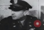 Standbild Brigadier General Ira Eaker Führer von Amerikas erste schwere Bombardierung Mission in Zweiten Weltkrieg Vereinigtes Königreich, 1942, aus Sekunde 33 historischem Filmmaterial Videoclip 65675059500