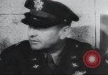 Standbild Brigadier General Ira Eaker Führer von Amerikas erste schwere Bombardierung Mission in Zweiten Weltkrieg Vereinigtes Königreich, 1942, aus Sekunde 34 historischem Filmmaterial Videoclip 65675059500