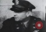 Standbild Brigadier General Ira Eaker Führer von Amerikas erste schwere Bombardierung Mission in Zweiten Weltkrieg Vereinigtes Königreich, 1942, aus Sekunde 39 historischem Filmmaterial Videoclip 65675059500