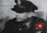 Standbild Brigadier General Ira Eaker Führer von Amerikas erste schwere Bombardierung Mission in Zweiten Weltkrieg Vereinigtes Königreich, 1942, aus Sekunde 54 historischem Filmmaterial Videoclip 65675059500