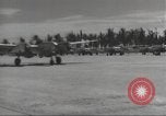 Immagine di Aviosuperficie di Nadzab complessa Nuova Guinea, 1944, secondo 11 filmato di repertorio 65675059507