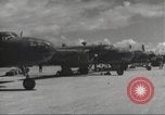 Immagine di Aviosuperficie di Nadzab complessa Nuova Guinea, 1944, secondo 28 filmato di repertorio 65675059507
