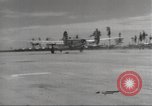 Immagine di Aviosuperficie di Nadzab complessa Nuova Guinea, 1944, secondo 33 filmato di repertorio 65675059507