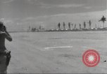 Immagine di Aviosuperficie di Nadzab complessa Nuova Guinea, 1944, secondo 35 filmato di repertorio 65675059507