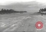 Immagine di Aviosuperficie di Nadzab complessa Nuova Guinea, 1944, secondo 38 filmato di repertorio 65675059507