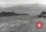 Immagine di Aviosuperficie di Nadzab complessa Nuova Guinea, 1944, secondo 45 filmato di repertorio 65675059507